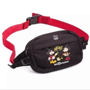 Mickey and Minnie Mouse Hip Pack by Vans – Walt Disney World